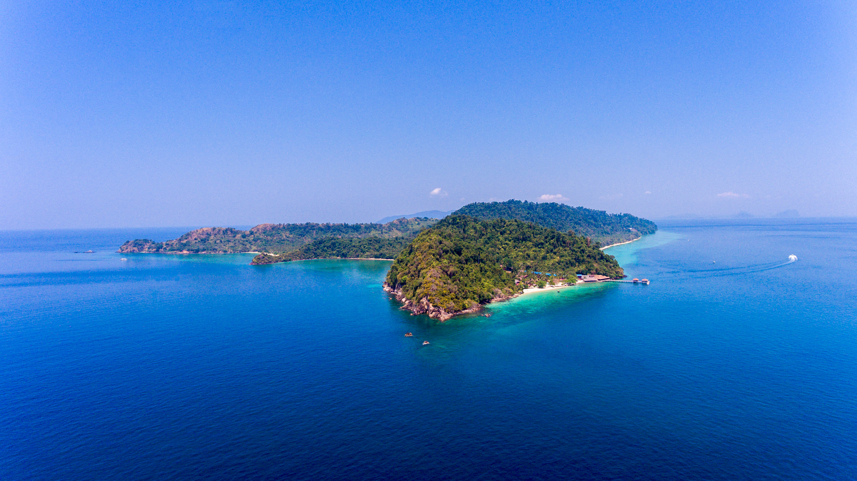4 Islands Koh Lanta by Long-tail boat